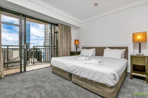 QV 1 Bedroom w/ Kitchen Laundry Wifi in CBD -1059